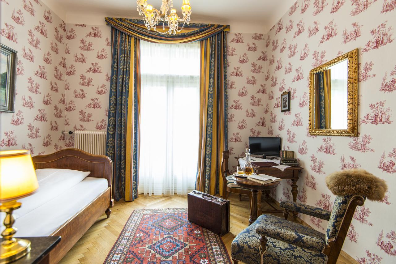 Single Room,27663284:JPEG